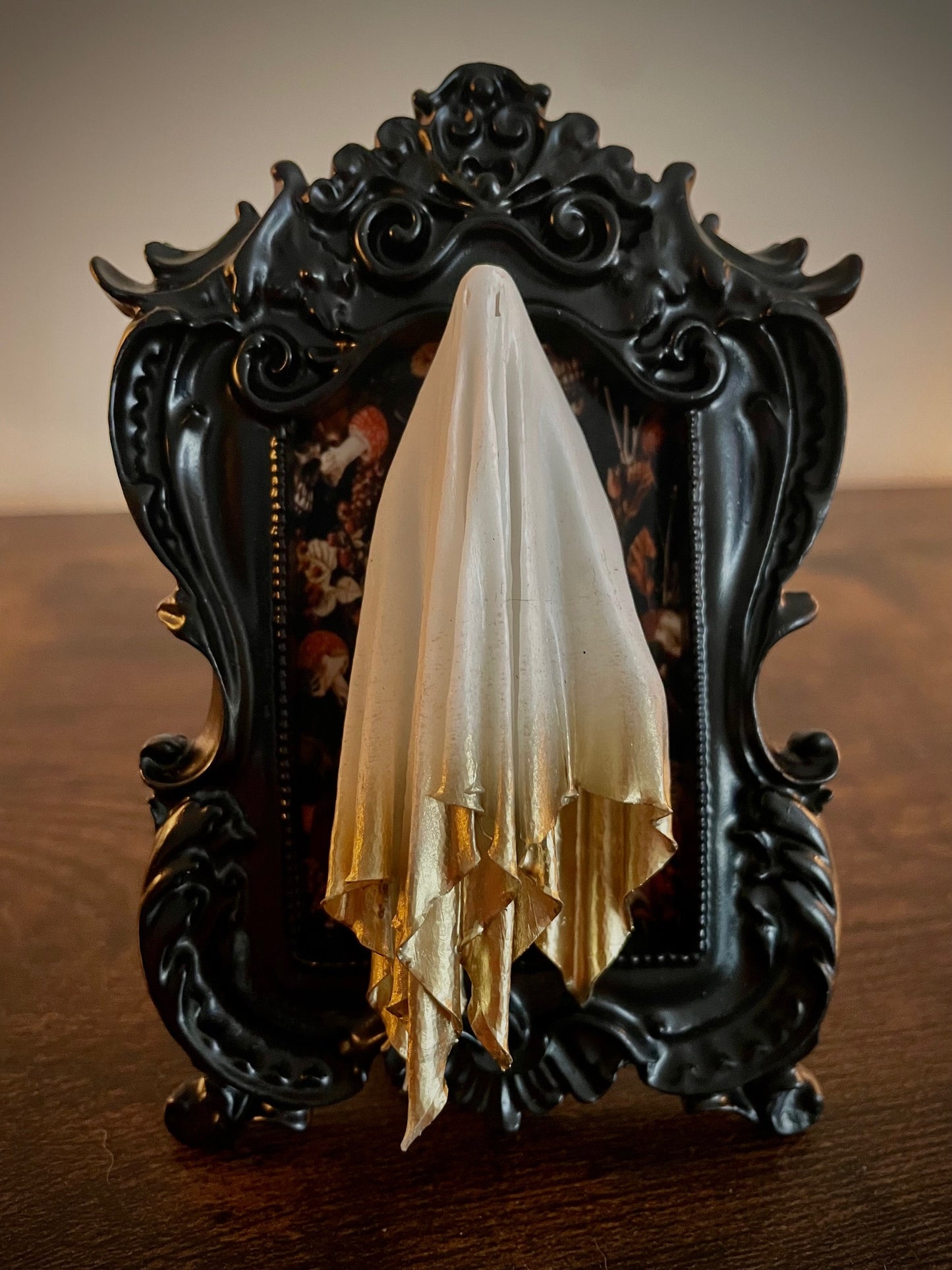 Framed Ghoul: White + Gold Gradient