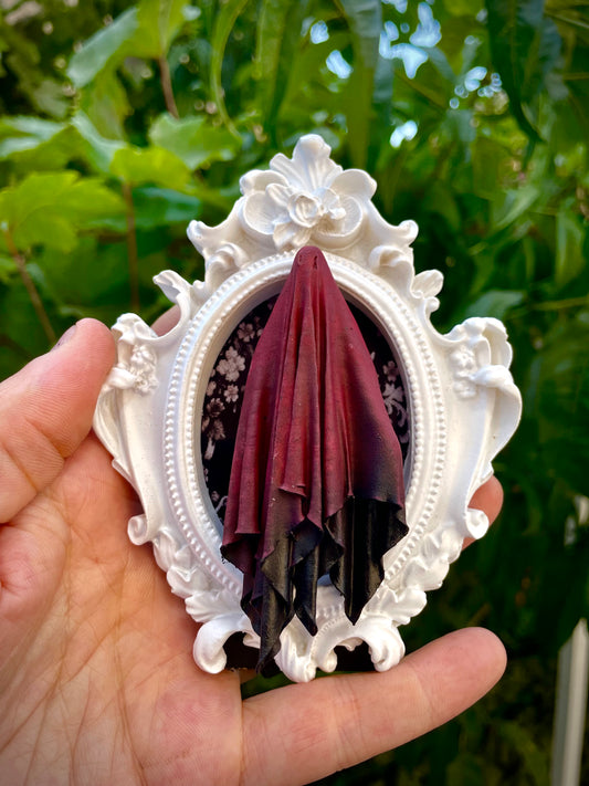 Framed Ghoul: Purple + Black Gradient