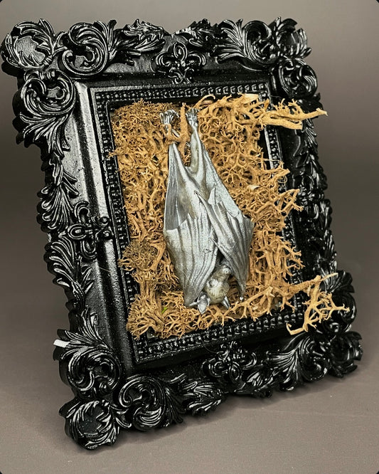 Framed Bat: Silver, Brown Moss (Mini)
